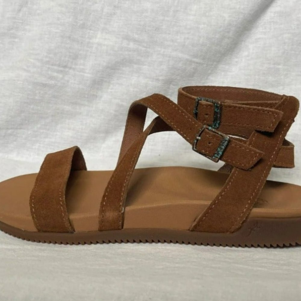 Chaco Rose Sandal Size 8 - Suede Wrap Gladiator Sandal